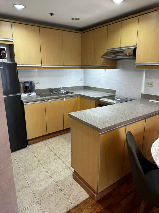 1BR Condo for Rent in One Legazpi Park Legazpi Village Makati