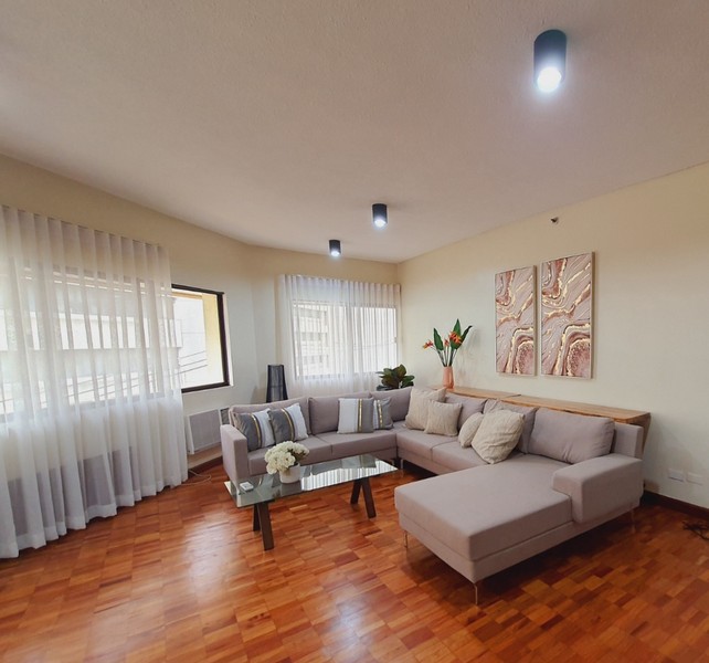 Condo For Rent in Legazpi Village 3 Bedrooms Furnished Legaspi parkview