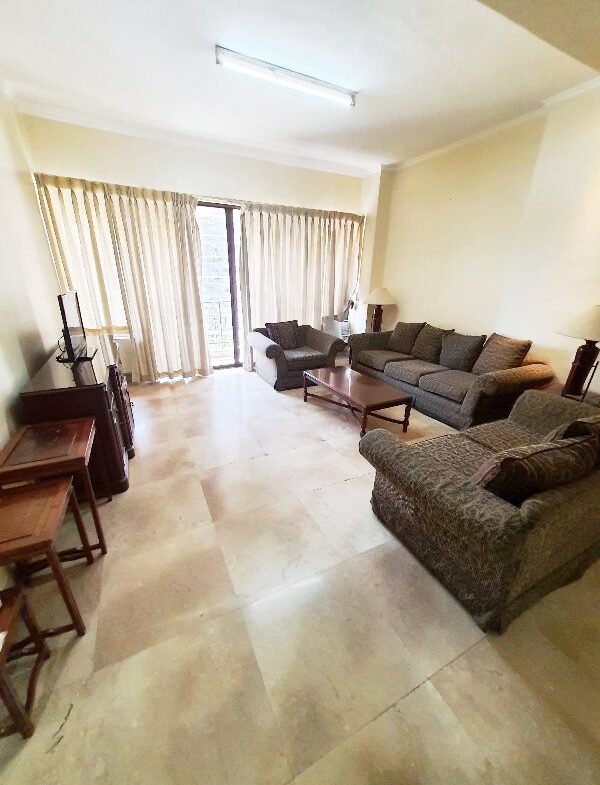 Skyland Plaza Apartment & Condo Rentals 3BR Makati City