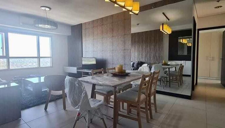 TRAG Fire Sale! 2BR with 2 Parking - The Residences in Makati
