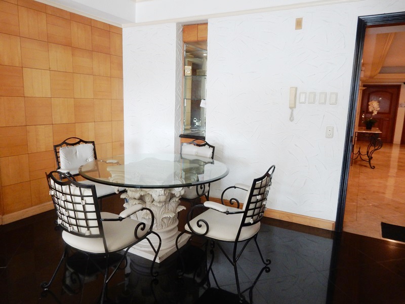 2 bedroom unit for rent in the frabella 1, makati city