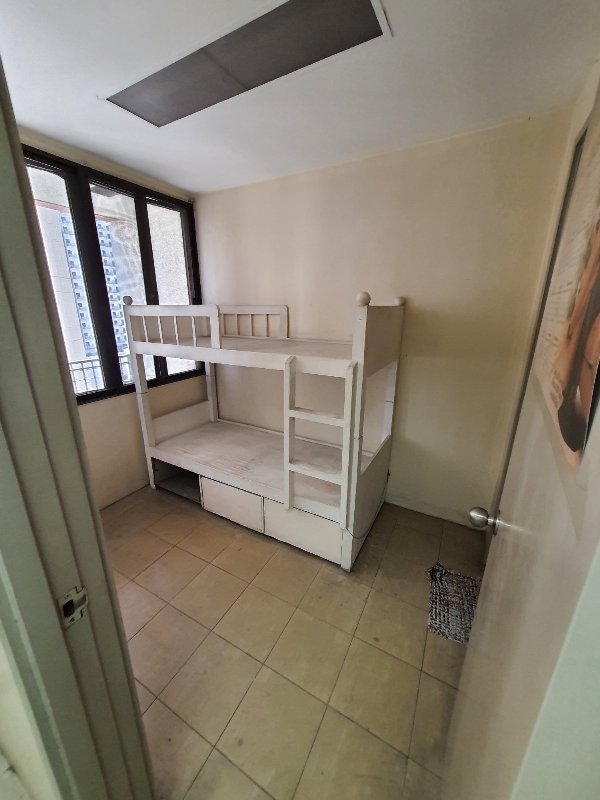 3BR FOR LEASE at Skyland Plaza Gil Puyat Makati - For Rent