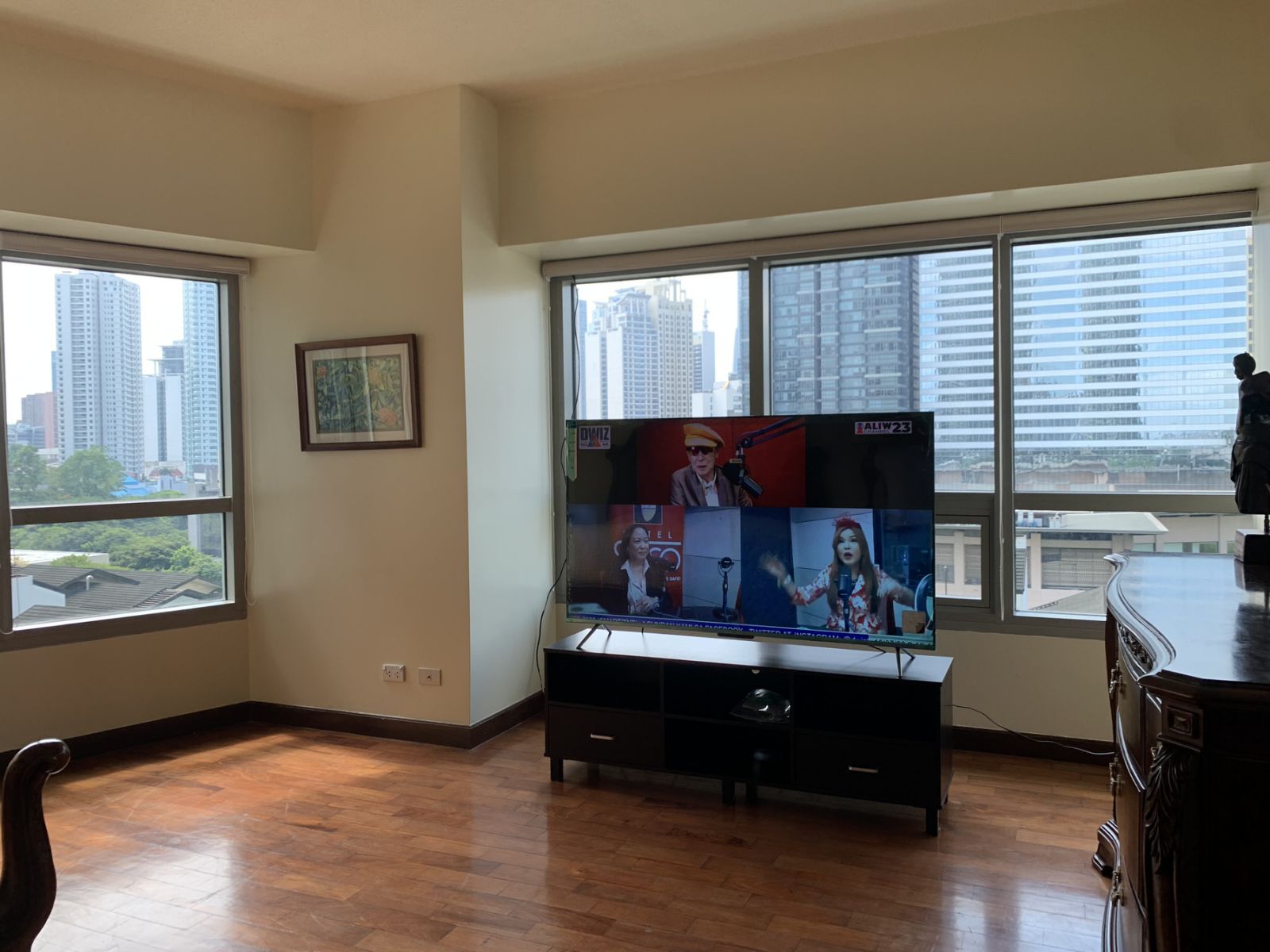 The Residences at Greenbelt 3 BedroomS for Rent TRAG Makati