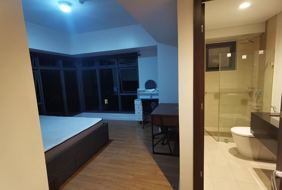 Solstice at circuit Makati 2 bedrooms Rent with balcony