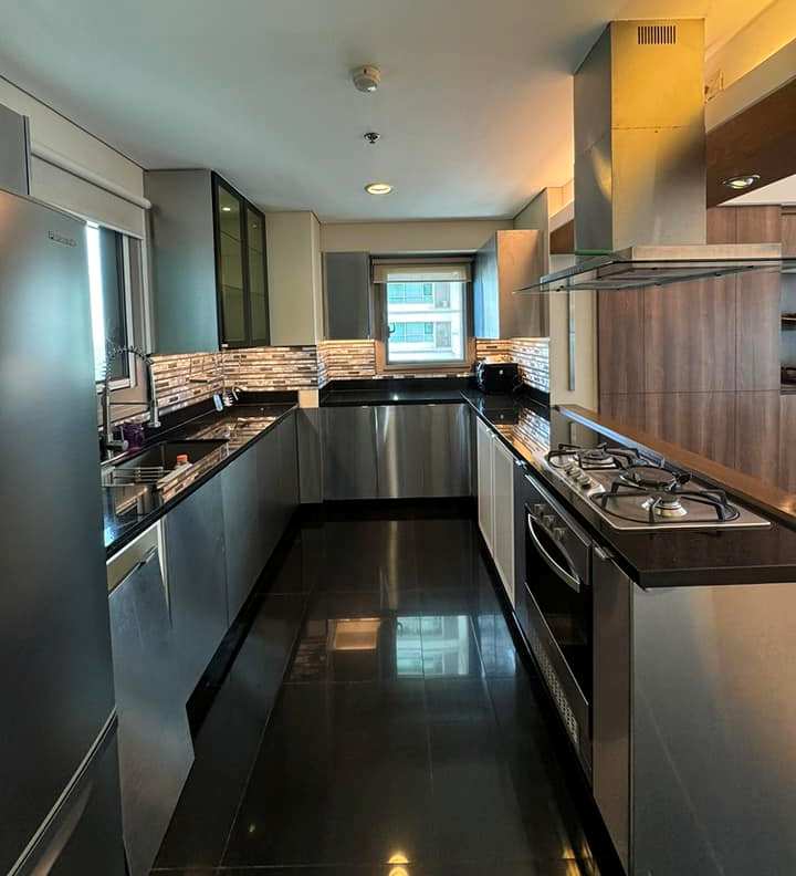 The Residences At Greenbelt Makati Fully Furnished 2BR for Rent