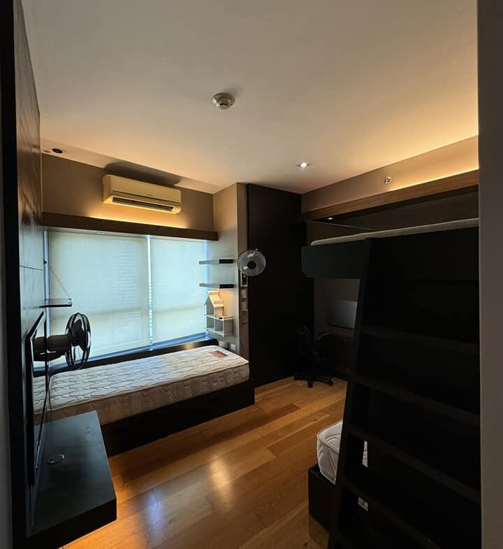 The Residences At Greenbelt Makati Fully Furnished 2BR for Rent