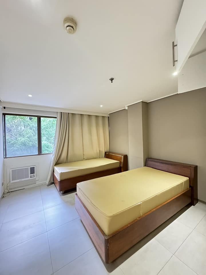 Greenbelt Legaspi Village 3 Bedrooms makati Condo for Lease, Makati