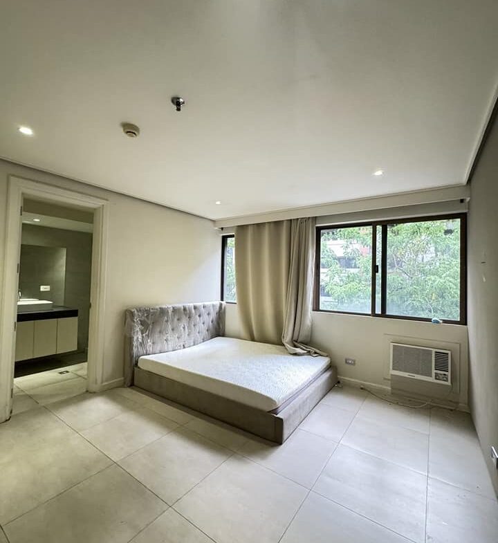 Greenbelt Legaspi Village 3 Bedrooms makati Condo for Lease, Makati