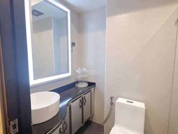 SERENDRA TWO Studio condo for sale BGC modern