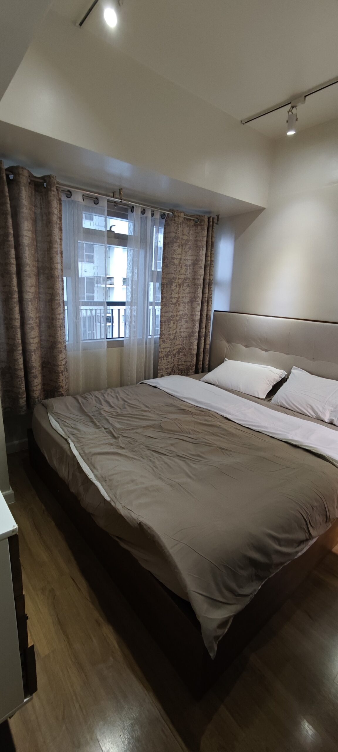 Fully Furnished 1BR for Rent in One Maridien BGC Taguig