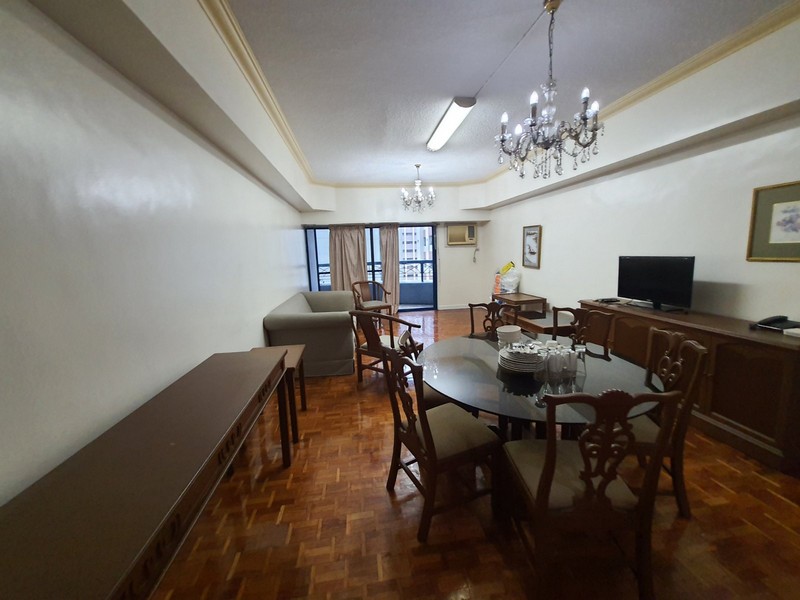 Grand Tower - Condo for Sale in Salcedo Village, Makati