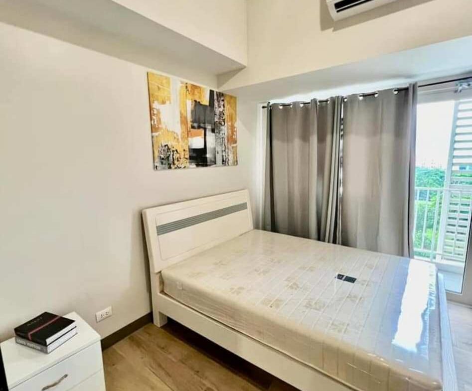 Park McKinley West 1br Apartment & Condo Rentals