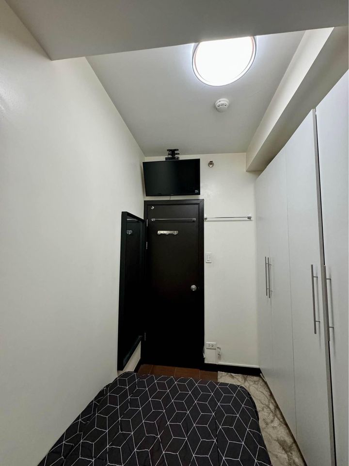 SAN LORENZO PLACE TWO 2 BEDROOM FOR SALE MAKATI