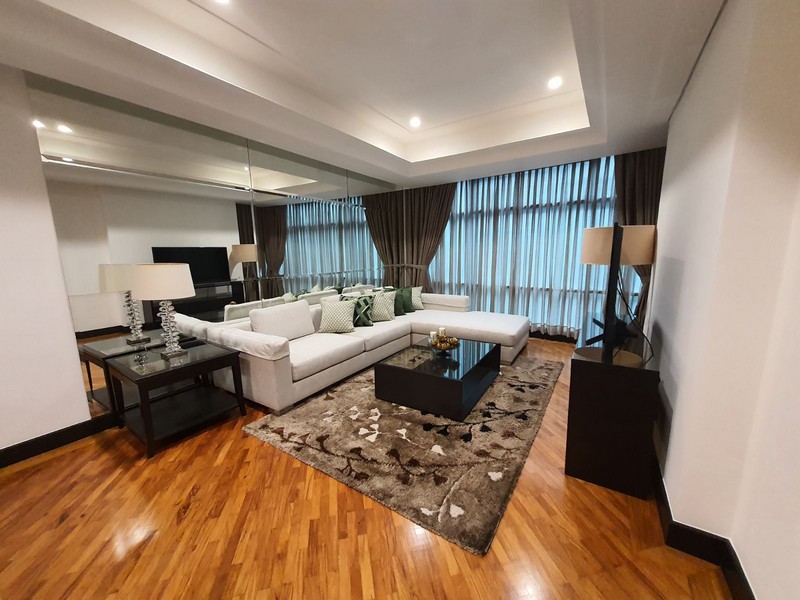 Big High End 2BR in Salcedo Village Makati, Manila