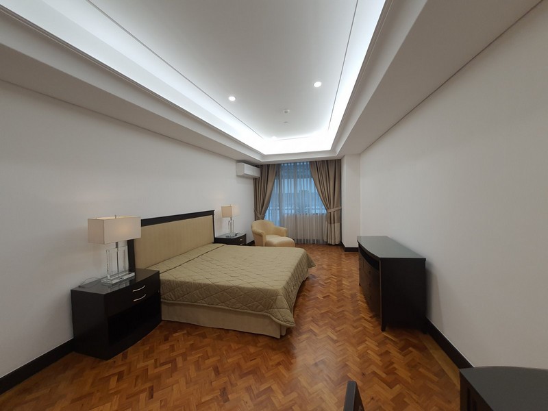 Big High End 2BR in Salcedo Village Makati, Manila