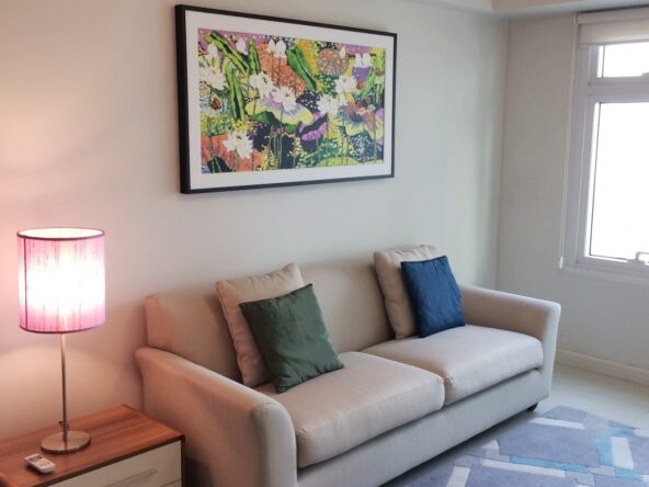 Two Serendra Condo for Lease Red Oak Tower 1 Bedroom