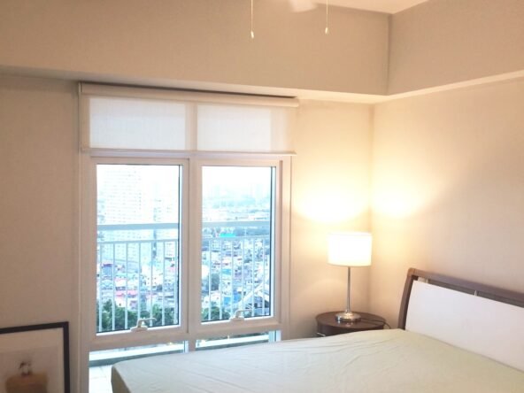 Two Serendra Condo for Lease Red Oak Tower 1 Bedroom