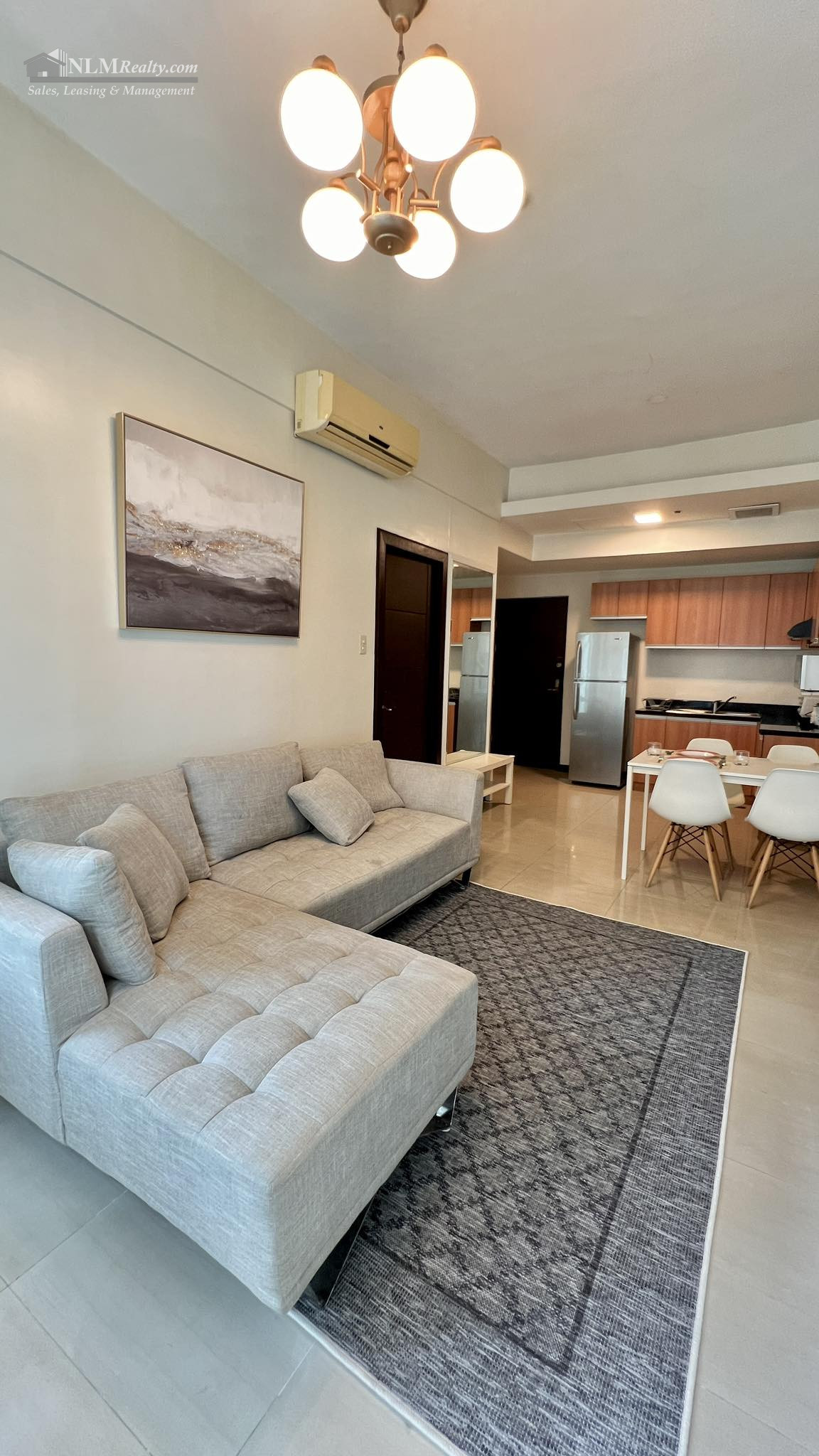 FOR RENT: 1BR Grand Hamptons in Fort Bonifacio BGC