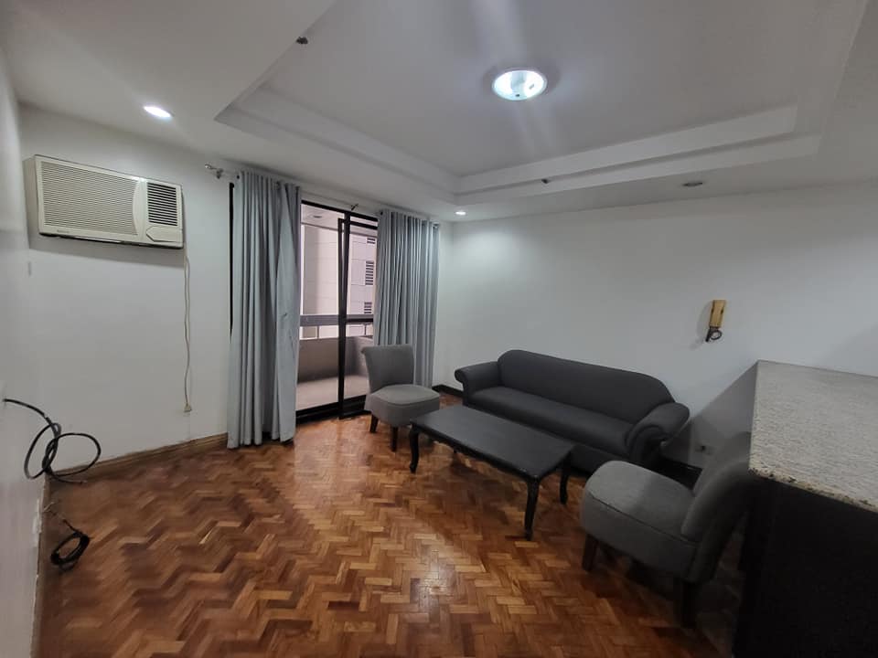 Makati 2br For Rent in Salcedo Village Makati