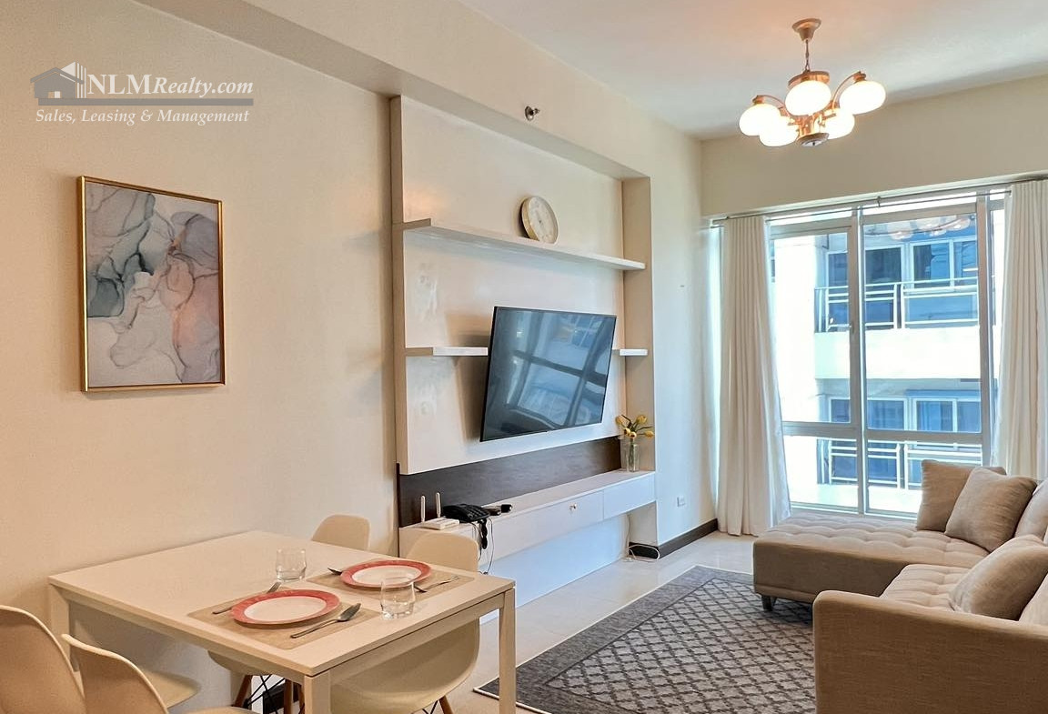 FOR RENT: 1BR Grand Hamptons in Fort Bonifacio BGC