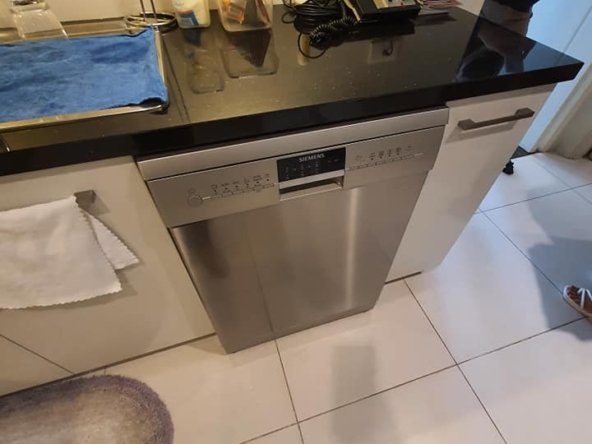 Raffles Residences 2 Bedrooms For Sale Makati