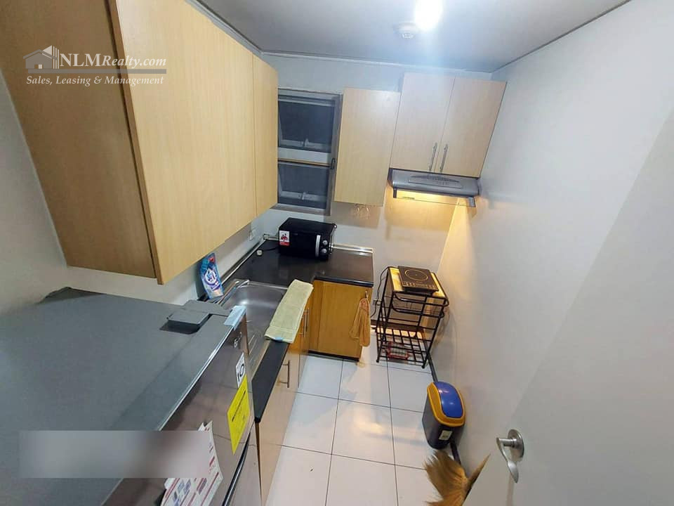 The Columns 2BR Ayala Avenue Condo for Rent in Makati