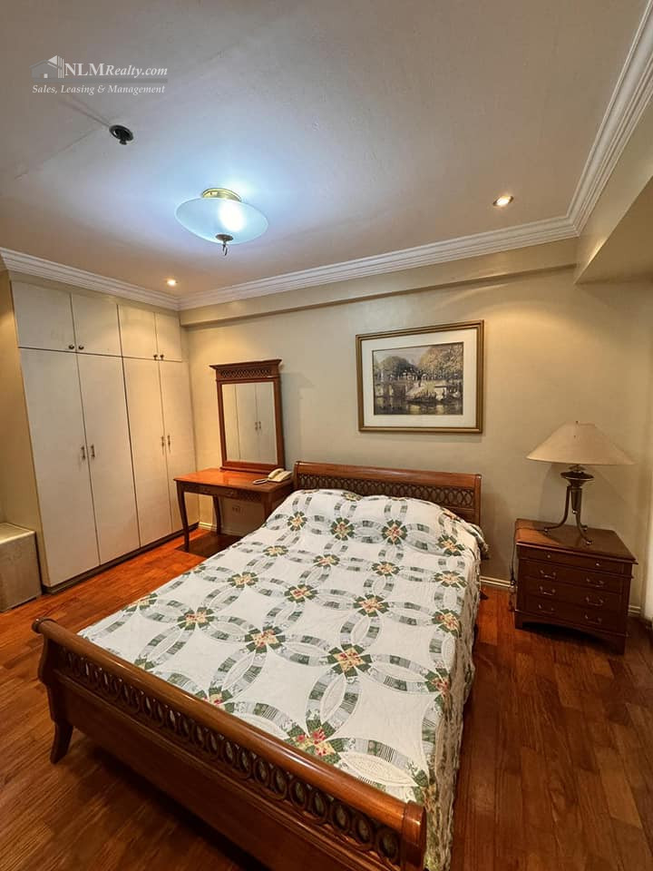 1 BEDROOM CONDO FOR RENT IN LEGASPI VILLAGE