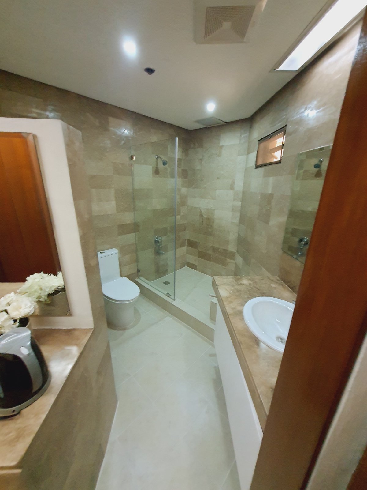 Legaspi Parkview 3 Bedrooms For Rent Legazpi Makati