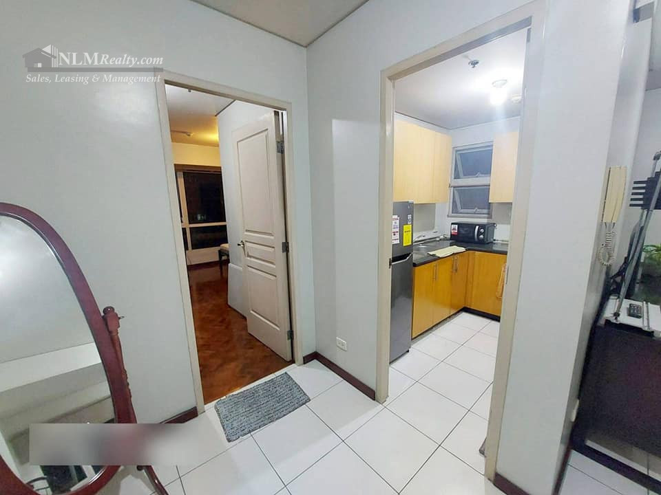 The Columns 2BR Ayala Avenue Condo for Rent in Makati