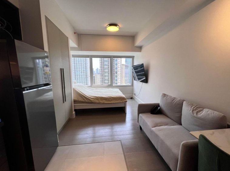 Studio Unit for Sale in The Proscenium Residences Makati City