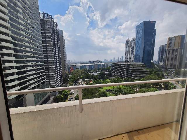 The Crescent 4BR Bi-level Unit for Rent Ortigas Pasig