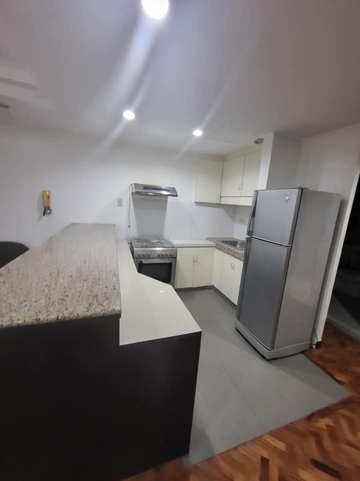 Makati 2br For Rent in Salcedo Village Furnished