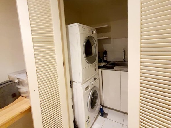 Raffles Residences 2 Bedrooms For Sale Makati
