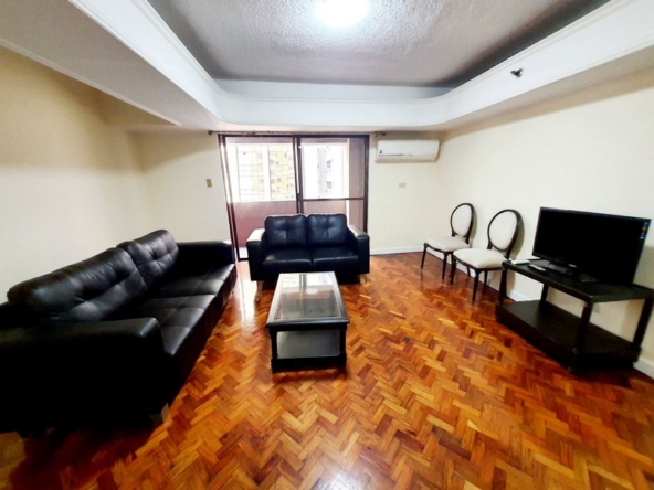 Makati 2 BR For Rent in Salcedo Village Cosmopolitan Tower