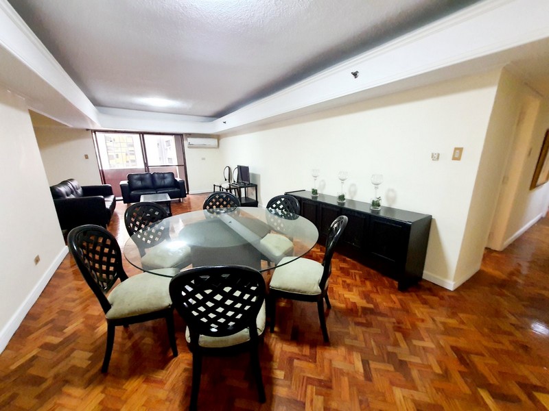 Makati 2 BR For Rent in Salcedo Village Cosmopolitan Tower