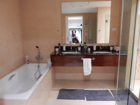 Raffles Residences 2 Bedrooms For Sale Makati