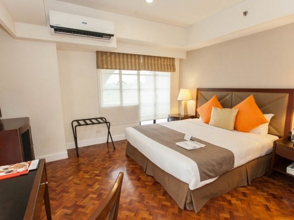 1 Bedroom for Lease Condo Ayala Avenue Makati