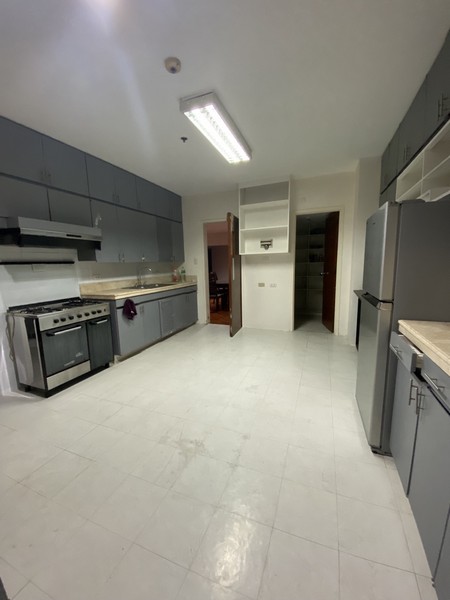 MAKATI 3BR for Rent in Urdane Apartment Ridge