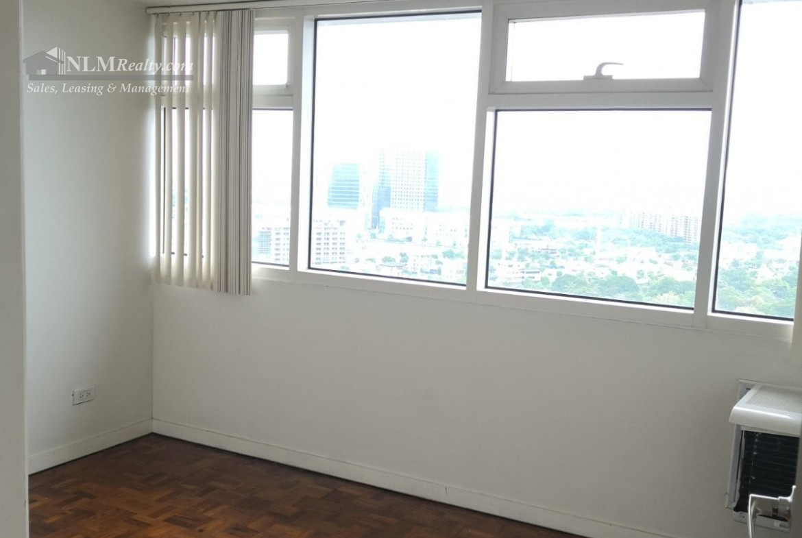 Fifth Avenue Place 2BR CONDO UNIT FOR RENT  BGC