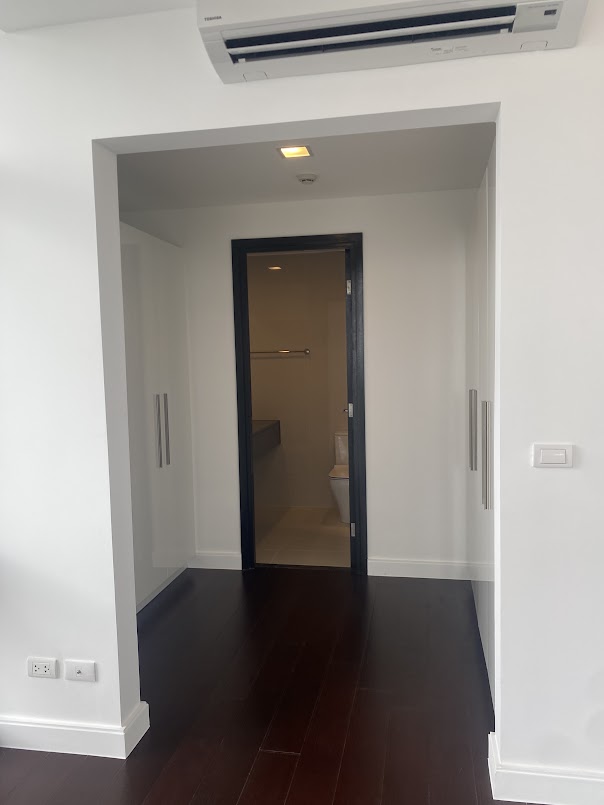 WEST GALLERY PLACE 2BR for lease Bonifacio Global City