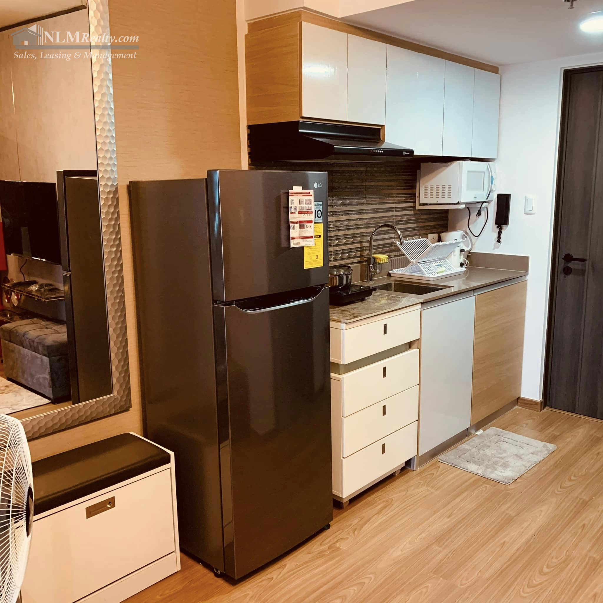 The RISE MAKATI 1BR Rent Fully Furnished in Makati West Wing