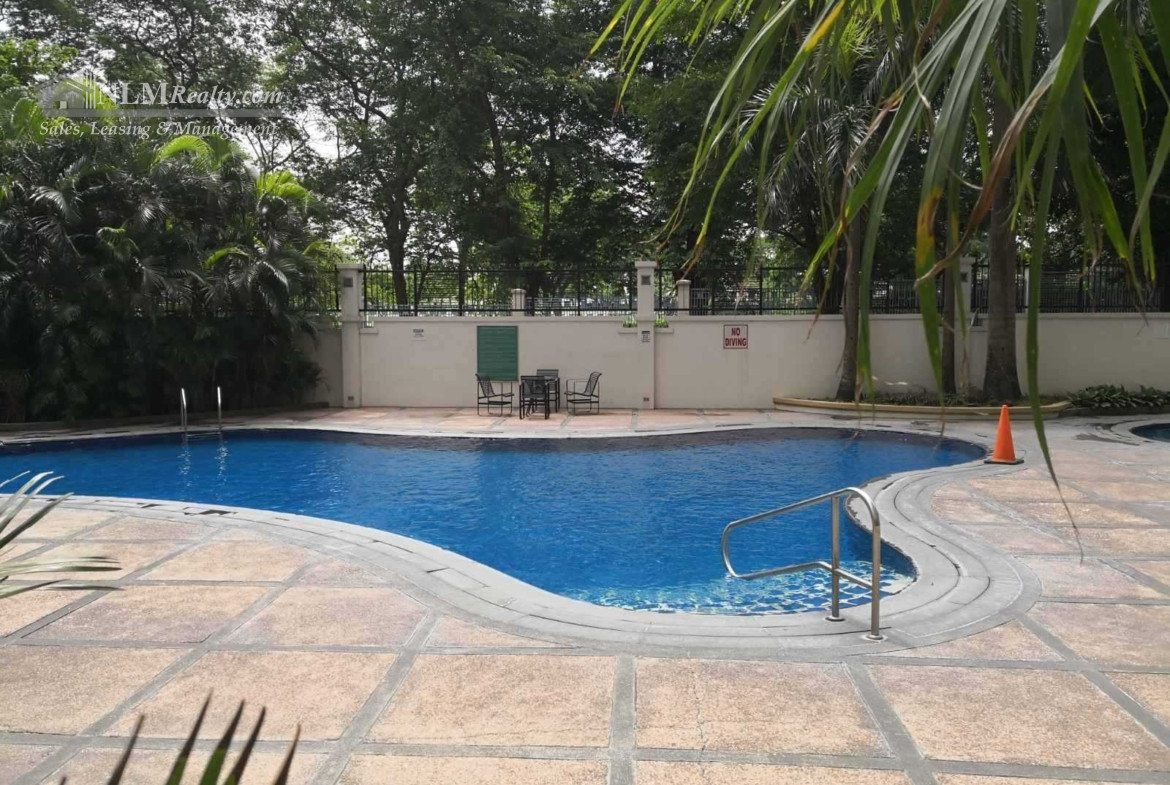 Fifth Avenue Place 2BR CONDO UNIT FOR RENT  BGC