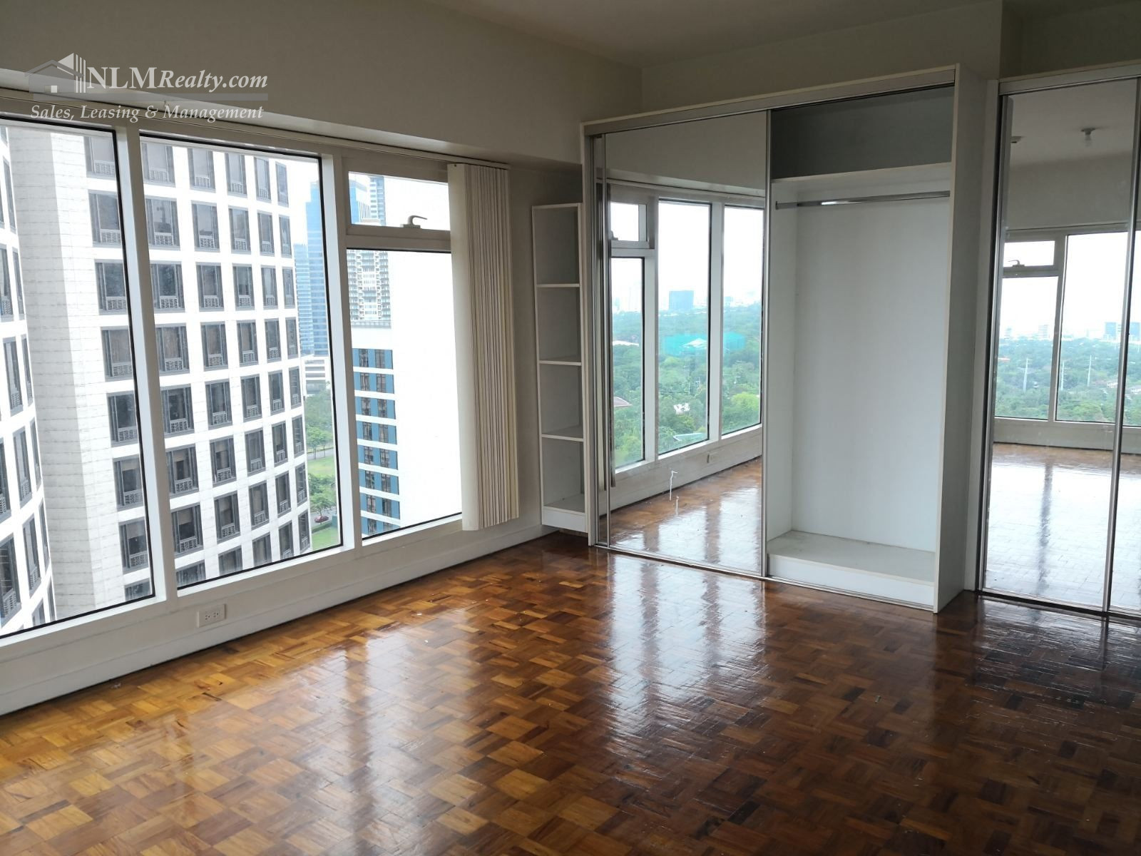 Fifth Avenue Place 2BR CONDO UNIT FOR RENT  BGC