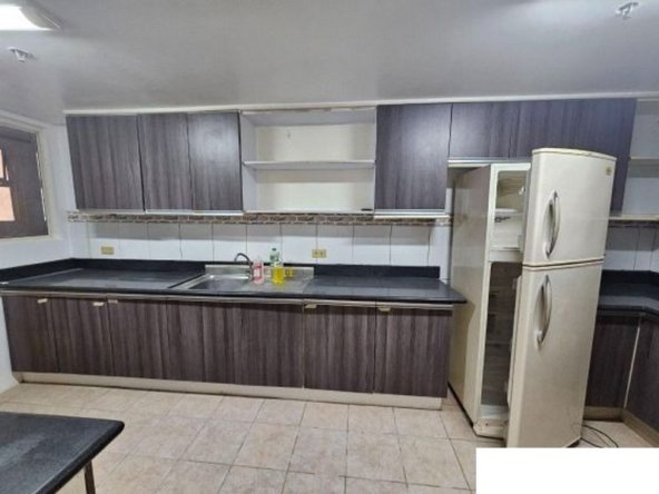 Semi Furnished 2BR for SALE in One Lafayette Square Makati