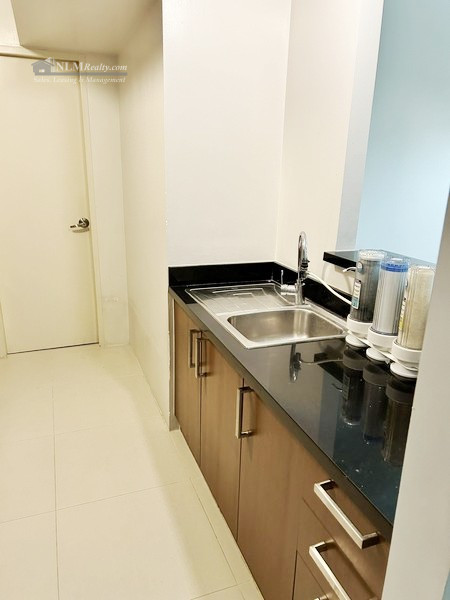 Red Oak Tower 2BR Two Serendra Condo for Lease Fort BGC