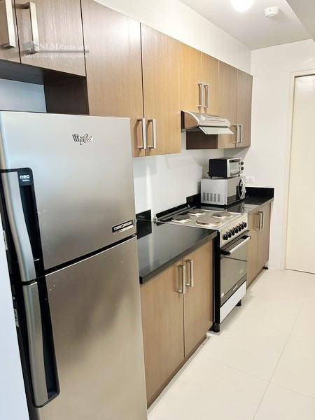 Red Oak Tower 2BR Two Serendra Condo for Lease Fort BGC