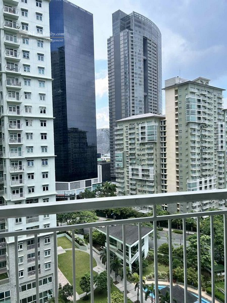 Red Oak Tower 2BR Two Serendra Condo for Lease Fort BGC