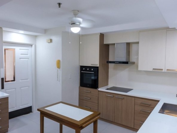 The Regency 3BR at Salcedo Apartment & Condo Rentals Makati fully furnished