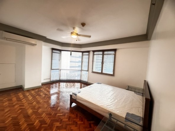 The Regency at Salcedo Apartment & Condo Rentals
