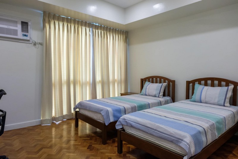 The Regency 3BR at Salcedo Apartment & Condo Rentals Makati fully furnished